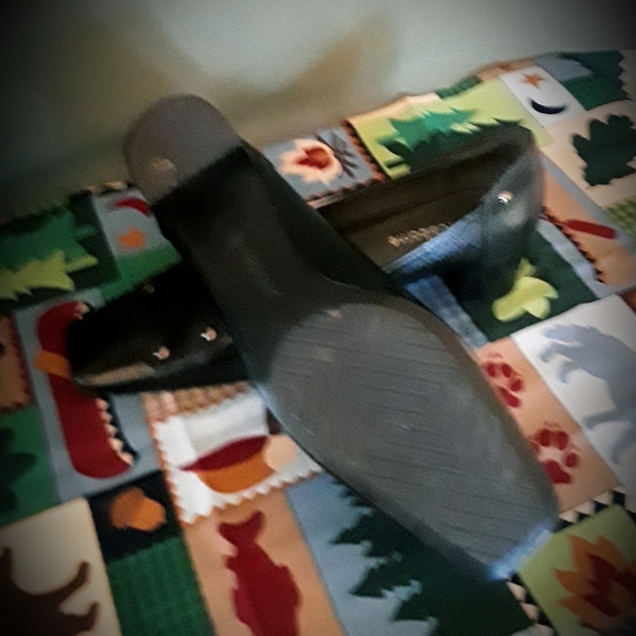 NWOT Liz Claiborne Shoes - Picture 8 of 8